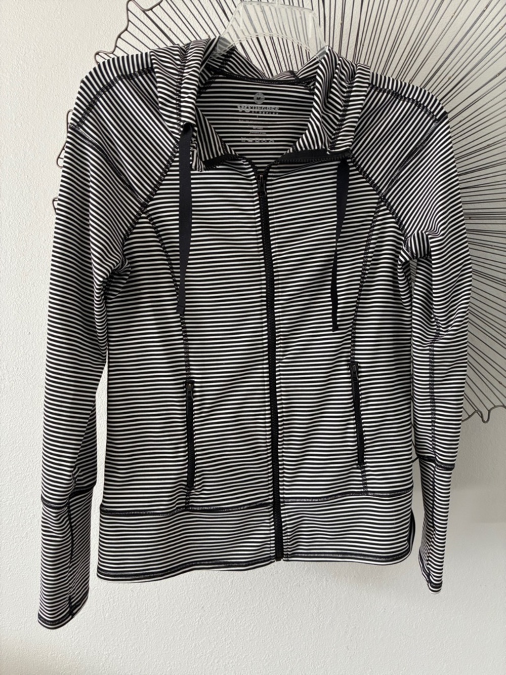 90 Degree Zip Up Hoodie Black & White Size L